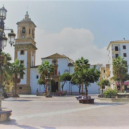 Coqueto Apartamento Nuevo En Pleno Centro De Algeciras Bb Luaran gambar