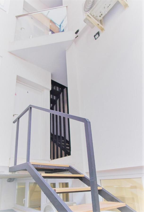 Coqueto Apartamento Nuevo En Pleno Centro De Algeciras Bb Luaran gambar